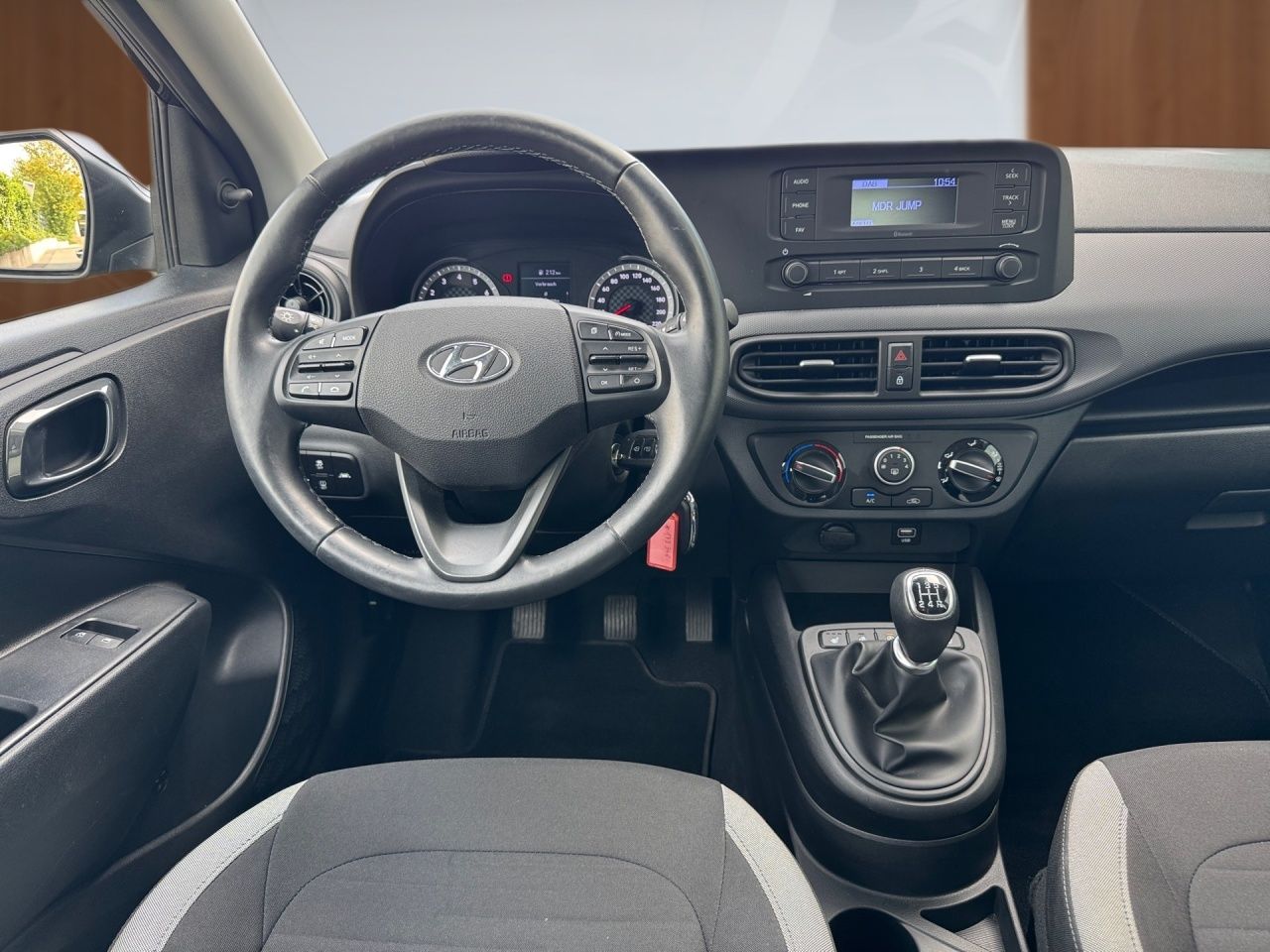Fahrzeugabbildung Hyundai i10 SELECT SHZ*LHZ*DAB*SPURH*BLUETHOOTH*TEMPOM*