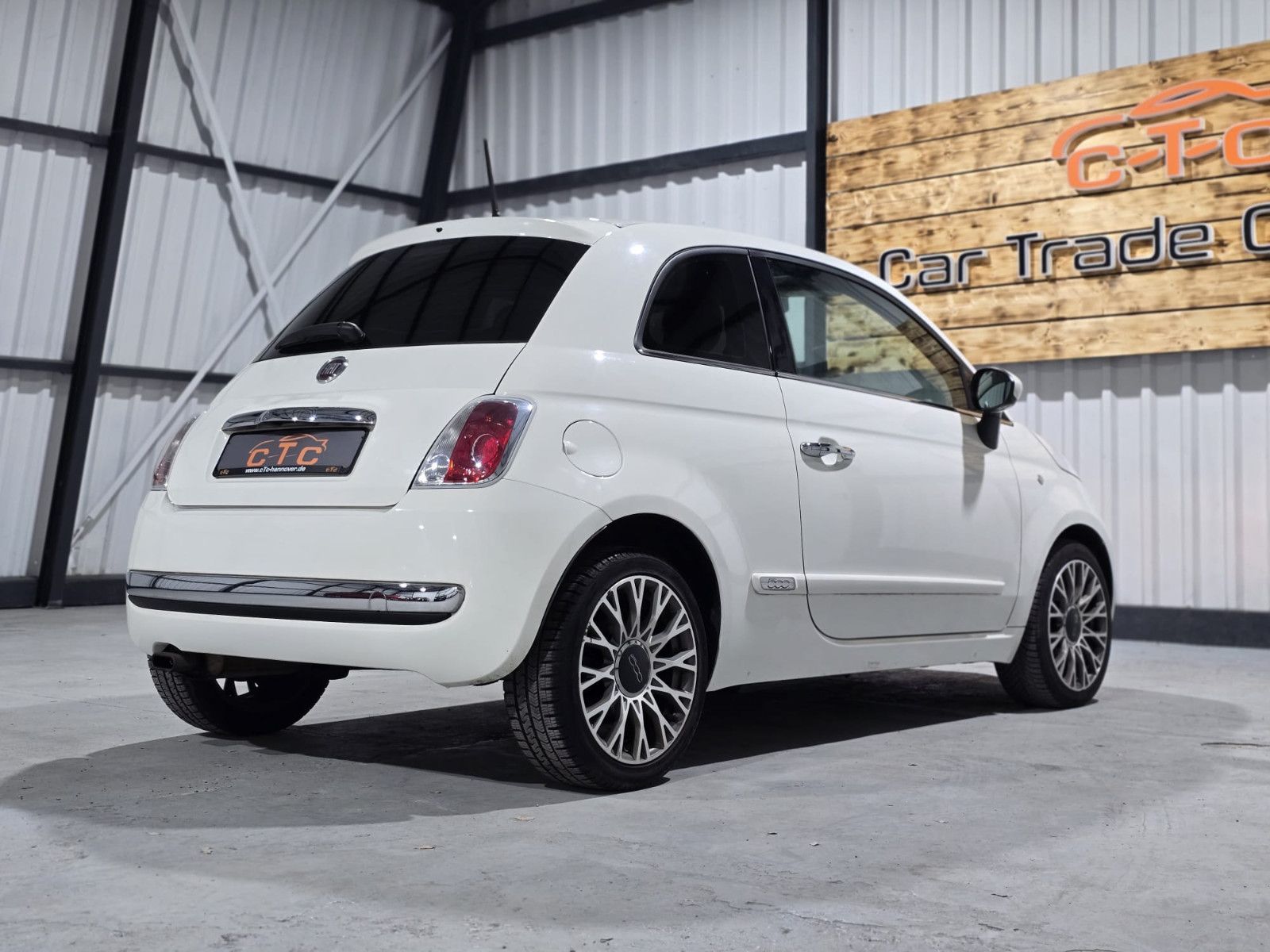 Fahrzeugabbildung Fiat 500 Lounge/Klima/Panorama/EURO6/TÜV-NEU/Garantie