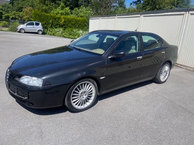 Alfa Romeo 166 2,4JTD 20V  navi leder 2HD xenon