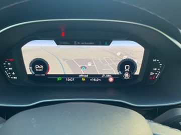 Audi Q3 35 TDI S-Tronic*VIRTUAL*LED*NAVI*APPLE*ACC