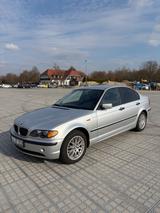 BMW E46 318i - BMW 318 Limousine E46 318i mit Benzin-Antrieb