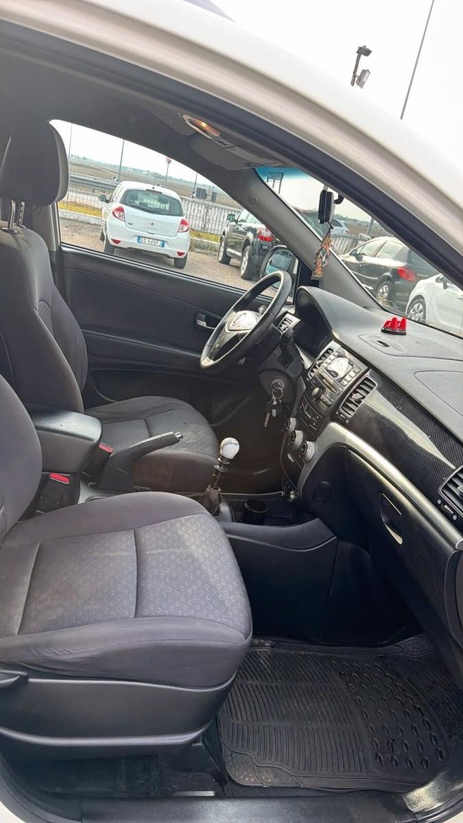 SsangYong Korando 2013 — photo 13