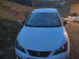 Seat Ibiza 6 j - SEAT Ibiza 6J mit Benzin-Antrieb