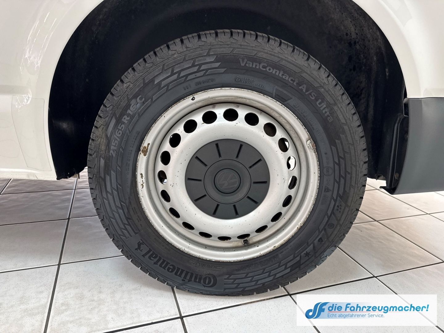 Fahrzeugabbildung Volkswagen Transporter T6 Kasten lang 4Motion StandHZG Navi