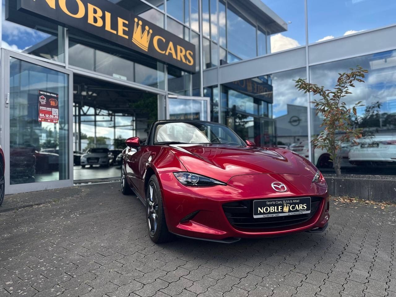Fahrzeugabbildung Mazda MX-5 Selection KLIMA LED NAV LEDER