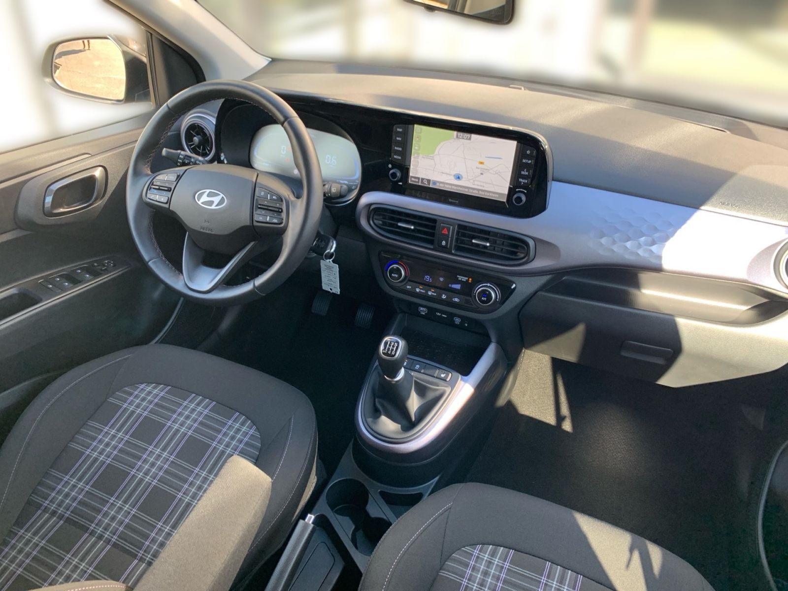Fahrzeugabbildung Hyundai i10 1.2 Prime Navi Kamera
