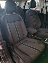 Volkswagen T-Roc - 10