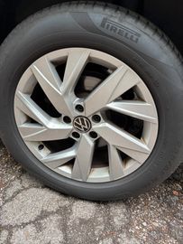 Volkswagen Tiguan Allspace - 7
