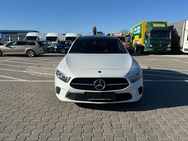 Mercedes-Benz A 180 A -Klasse A 180 d*LEDER*NAVI*XENON*PANO*KM