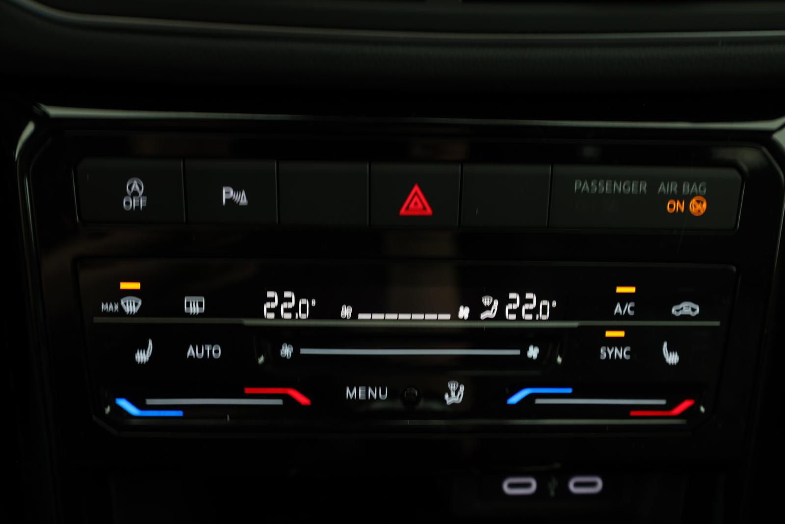 Volkswagen T-Cross 1.0 TSI DSG R-Line BLACK STYLE AHK, миниатюра 17