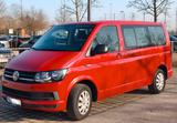 Volkswagen T6 Multivan - rote Volkswagen T6 Multivan