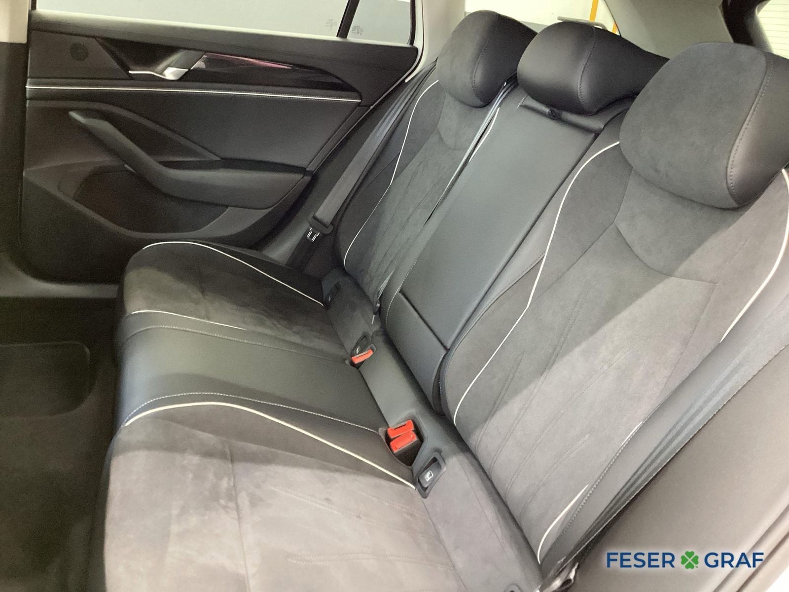 Volkswagen Passat - Bild 7