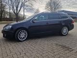 Volkswagen Golf 1.6 TDI Style Variant, AHK, Panoramadach - Volkswagen Golf: Kombi, Panoramadach