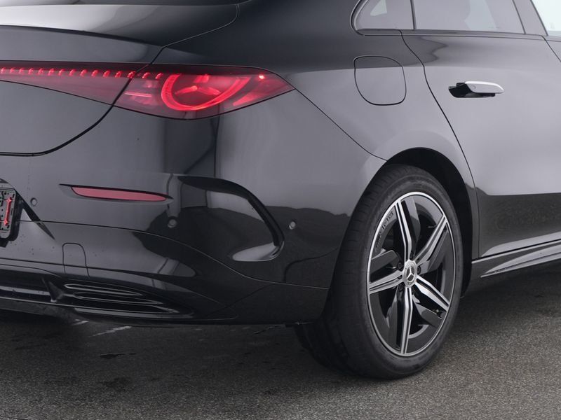 Fahrzeugabbildung Mercedes-Benz CLA350 4M AMG Prem+ AHK Superscreen DRIVE ASSIST
