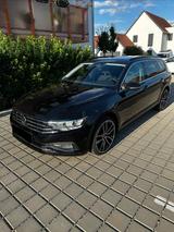 Volkswagen Passat Variant 2.0 TDI Business Standheizung - VW Passat Variant in Karlsruhe