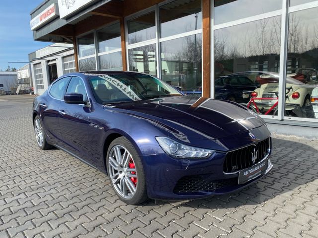 Maserati Ghibli S Q4 EU-Version R-Cam Schiebedach