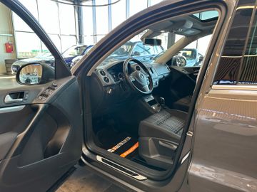 Volkswagen Tiguan Lounge Sport & Style BMT *1.HAND*PANO*KAM