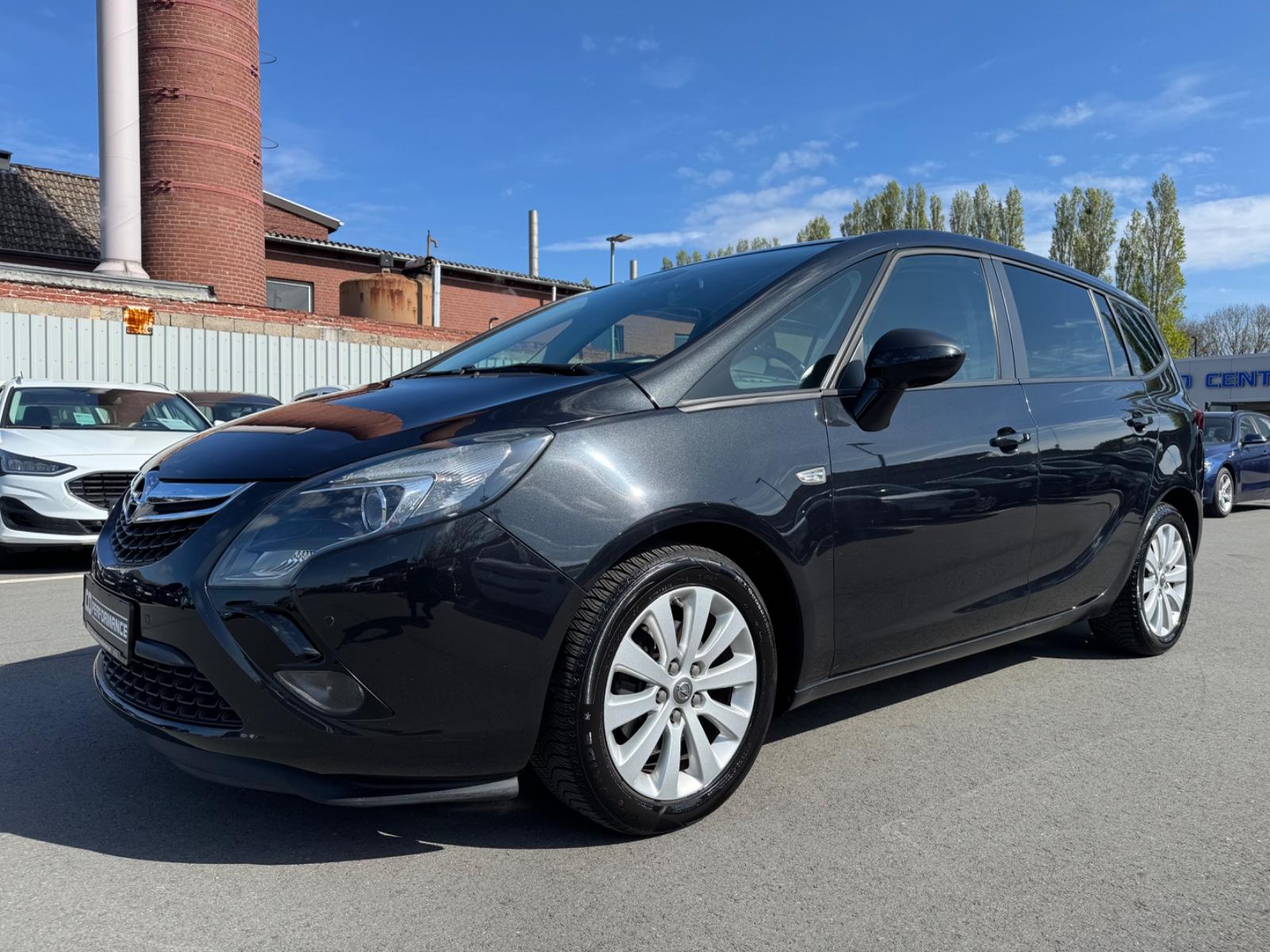 Opel Zafira C Tourer *EDITION*7SITZ*KETTE NEU*TÜV28