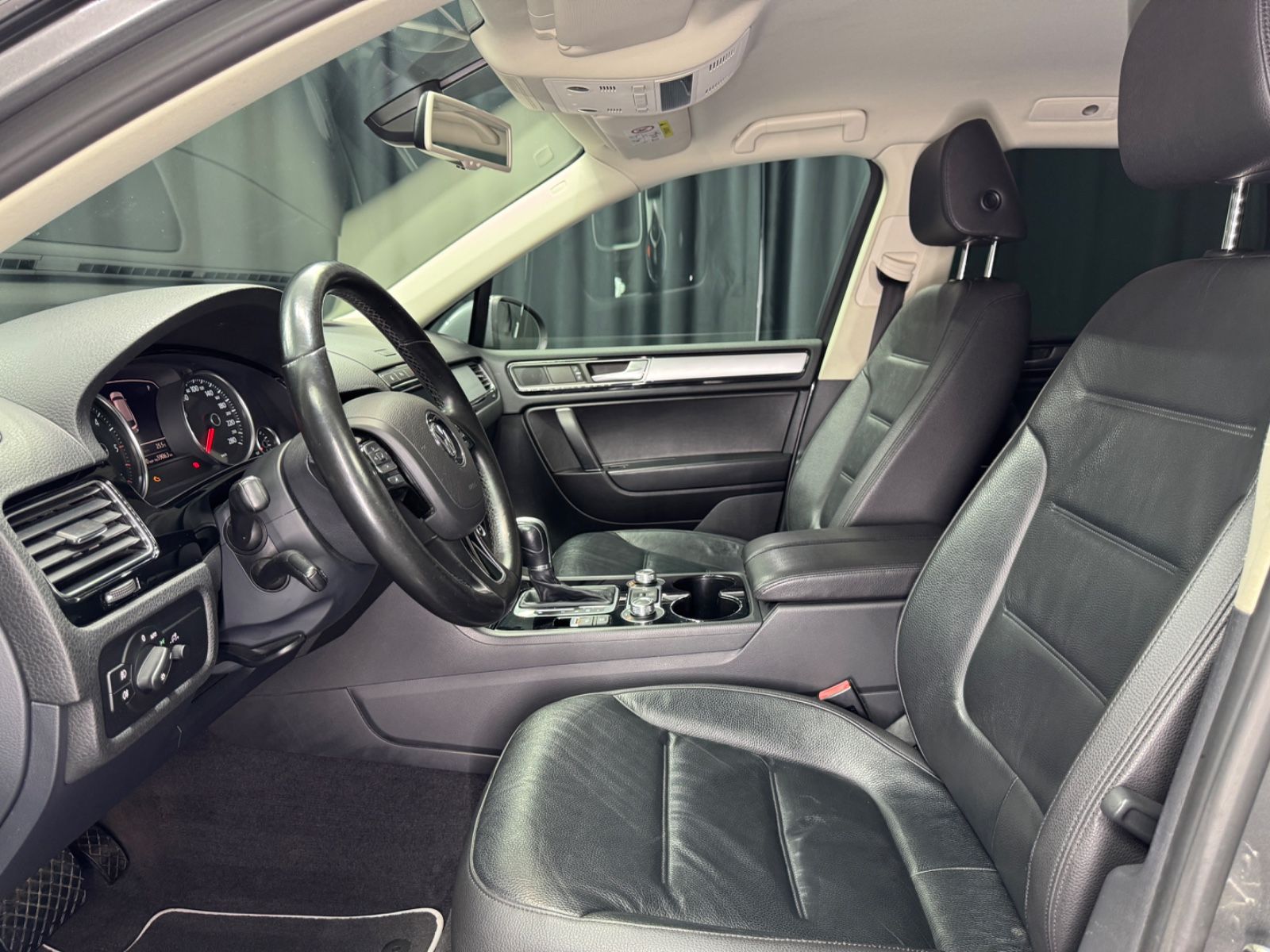 Fahrzeugabbildung Volkswagen Touareg V6 TDI 4Motion Terrain |LUFT|STDHZG