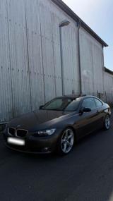 BMW 325i E92 - BMW 325: 325i 92
