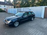Mercedes-Benz Mercedes E-Klasse W211 320CDI (TÜV 02.2027) - Mercedes-Benz 320 aus 2004