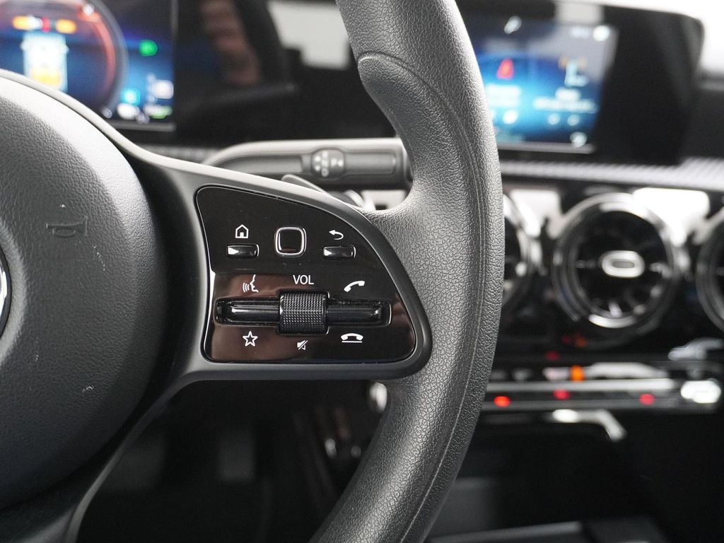 Mercedes-Benz A 250 e navi | Carplay | sitzheizung | Plug in H