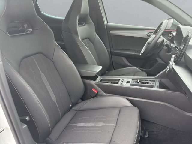 Leon e-HYBRID*Panodach*Navi* LED*ACC*Apple CarPl