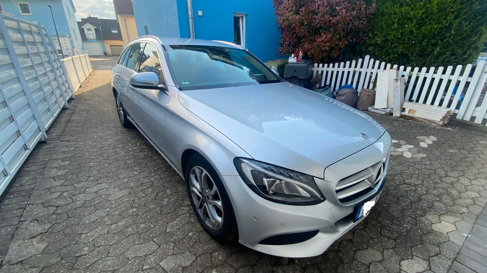 MERCEDES-BENZ C 220 d 4MATIC T AVANTGARDE Autom. AVANTGARDE