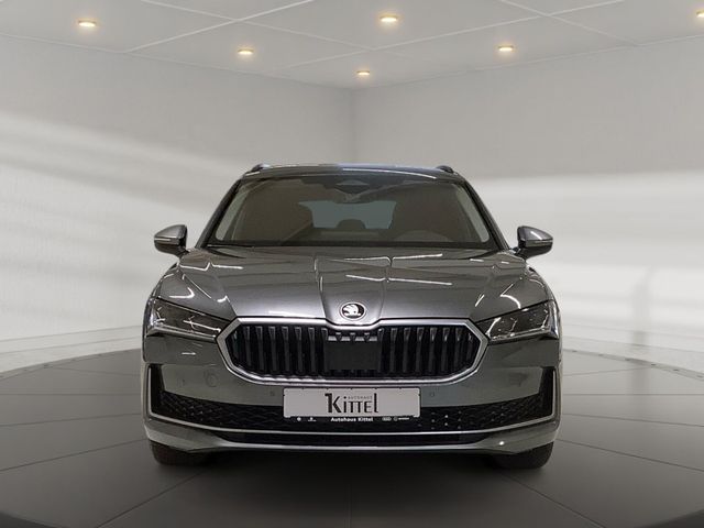 Superb Combi Selection110 kw TDI AHK NAVI MATRIX