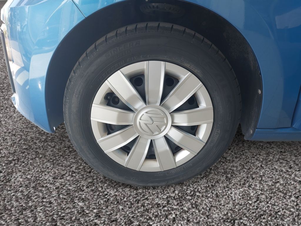 Fahrzeugabbildung Volkswagen e-up Sitzheizung Rückfahrkamera