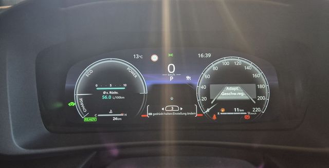 Toyota C-HR 1.8 Hybrid Teamplayer + Technik Paket