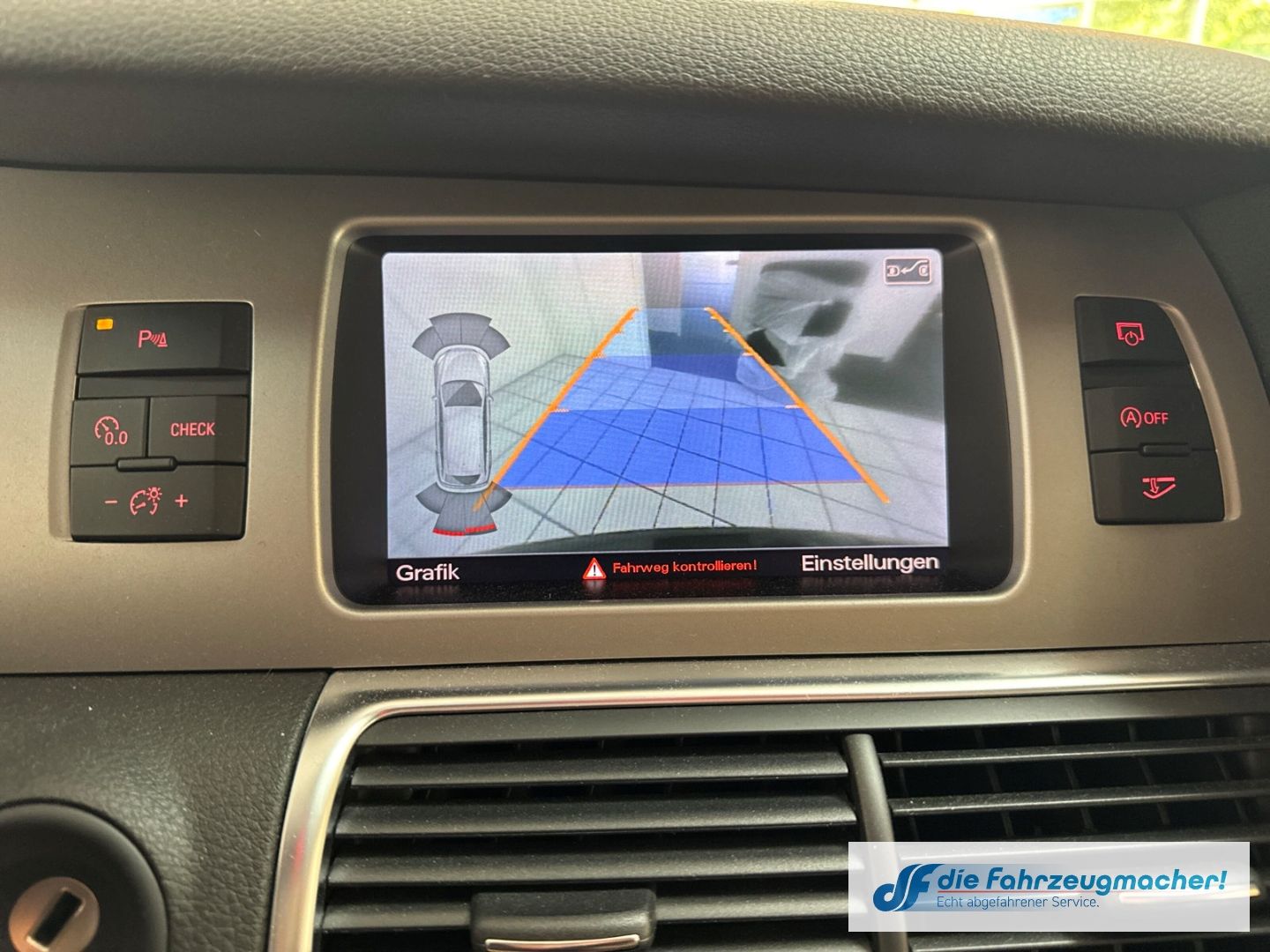 Fahrzeugabbildung Audi Q7 3.0 TDI quattro S line Plus Edition 7.Si.AHK
