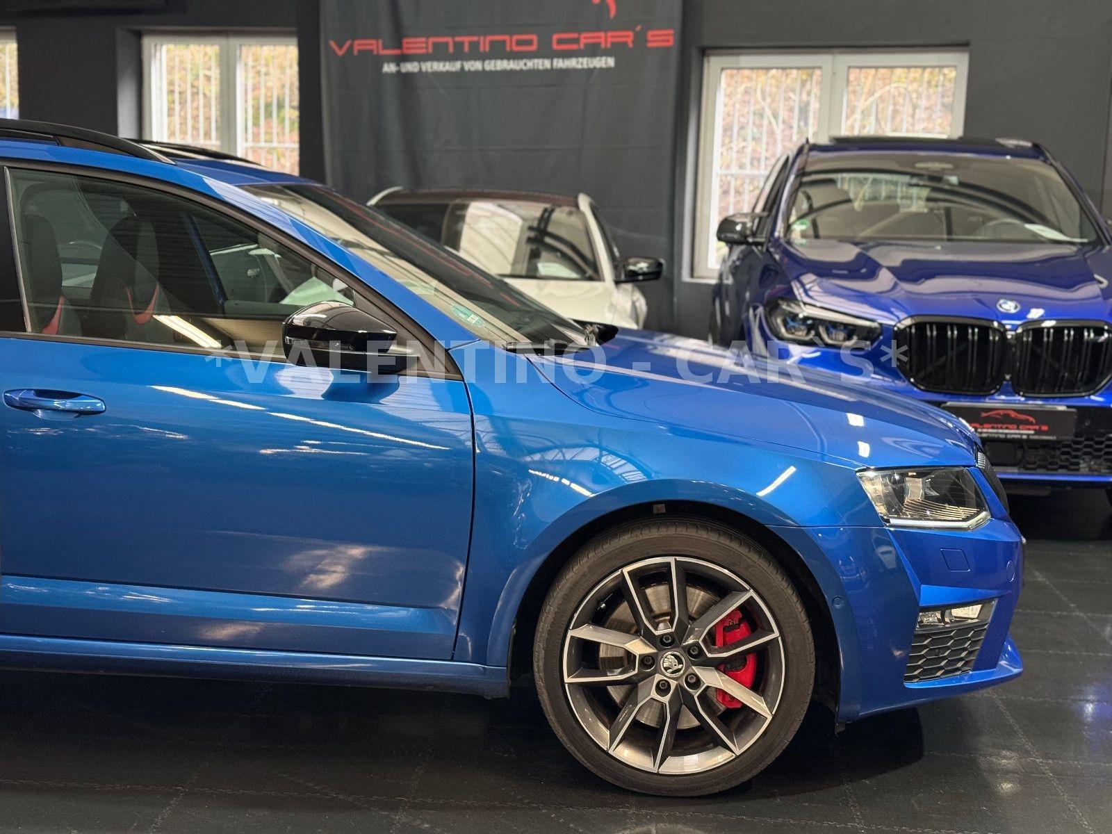Skoda Octavia Combi RS DSG/Pano/Navi/PDC/Shz/Canton