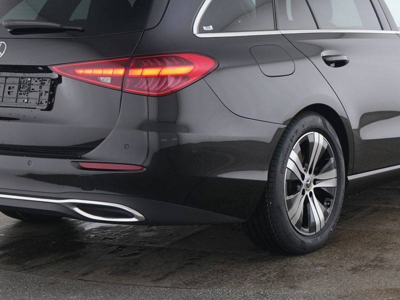 Fahrzeugabbildung Mercedes-Benz C 180 T Avantgarde AHK+TOTW+R-Kamera+DAB