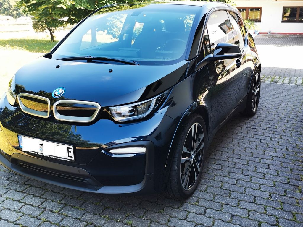 Image of BMW i3