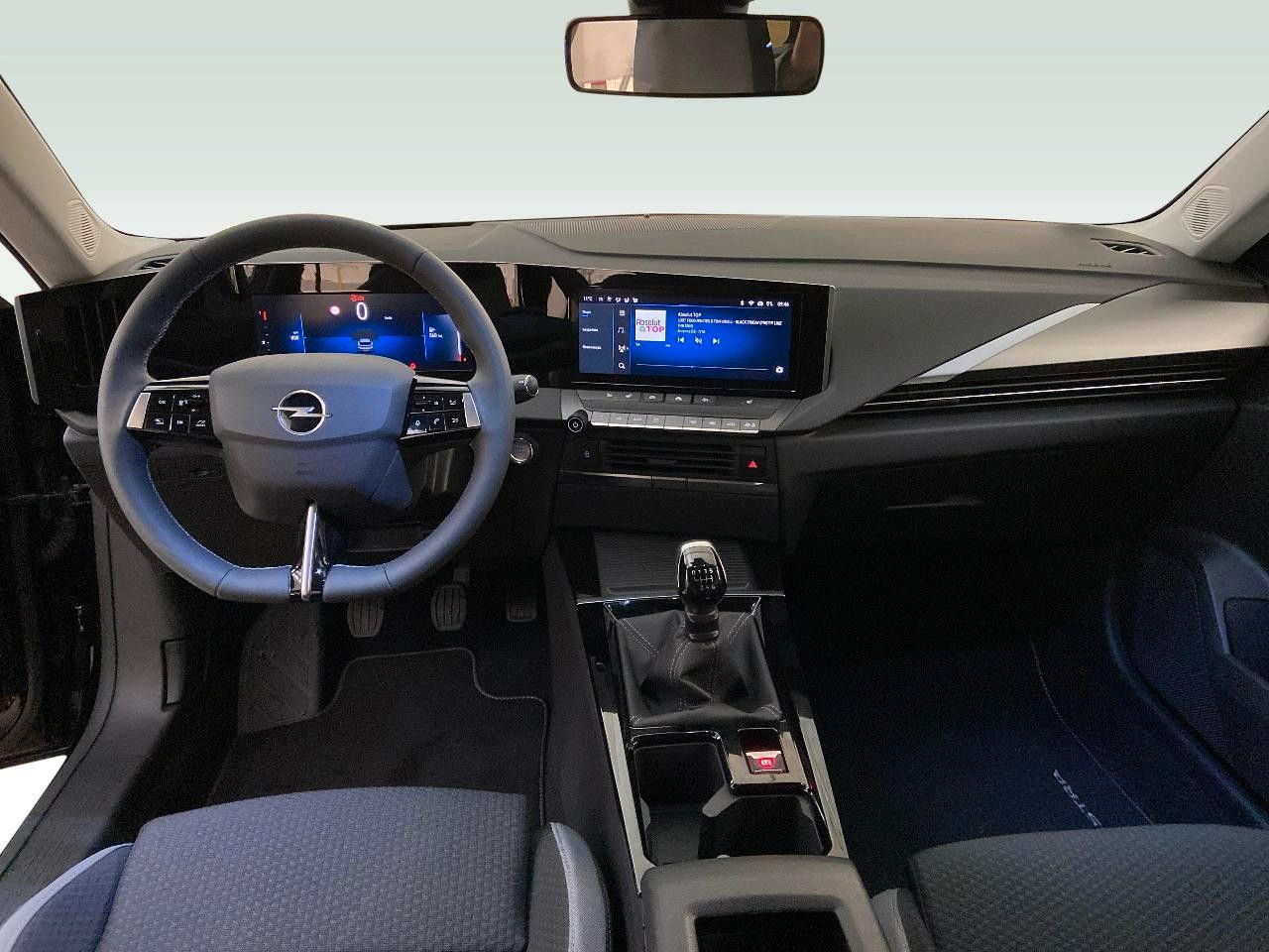Fahrzeugabbildung Opel Astra L Sports Tourer Enjoy 1.2l 110PS Kamera!