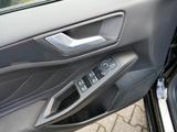 Ford Focus ST-Line X LED ACC Auto. Leder Pano HUD B&O - Ford Focus: ST Line X