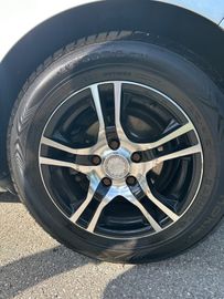 Volkswagen Golf - 10