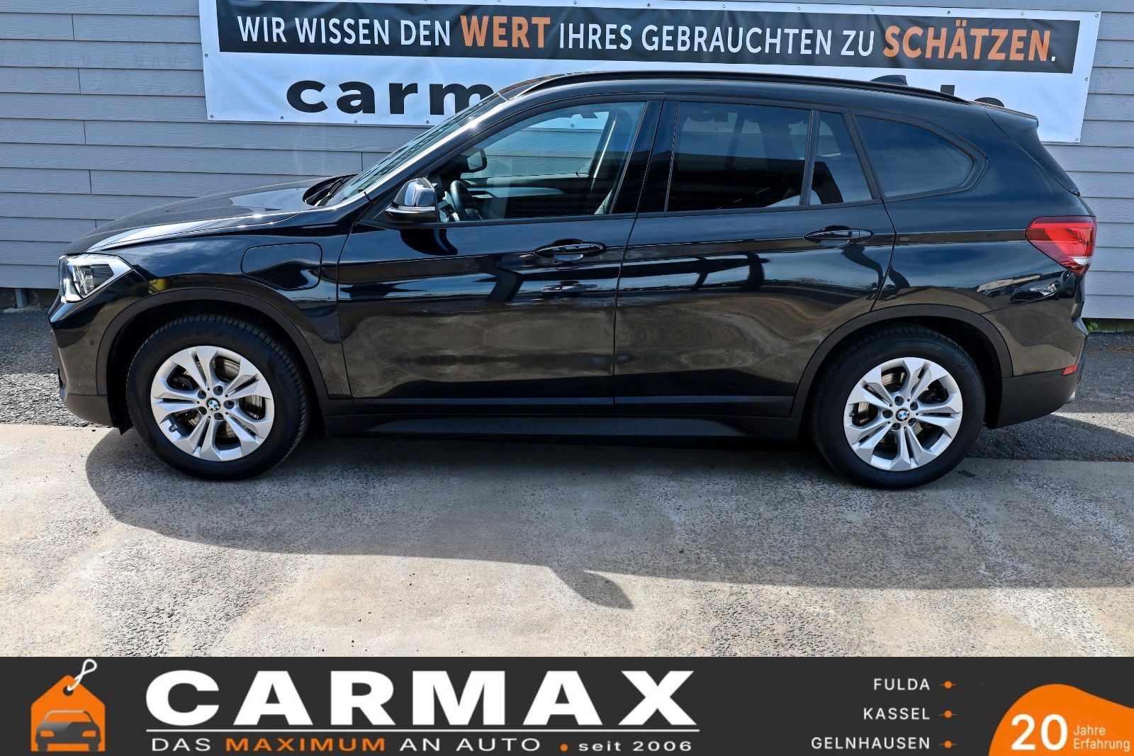 Fahrzeugabbildung BMW X1 xDrive 25e Advantage Leder,Navi,LED,Kamera,SH