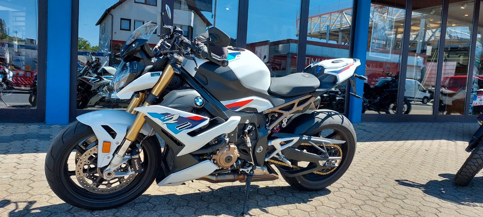 Fahrzeugabbildung BMW S 1000 R  Komfort/ Dynamik/ M-Paket 1. Hand