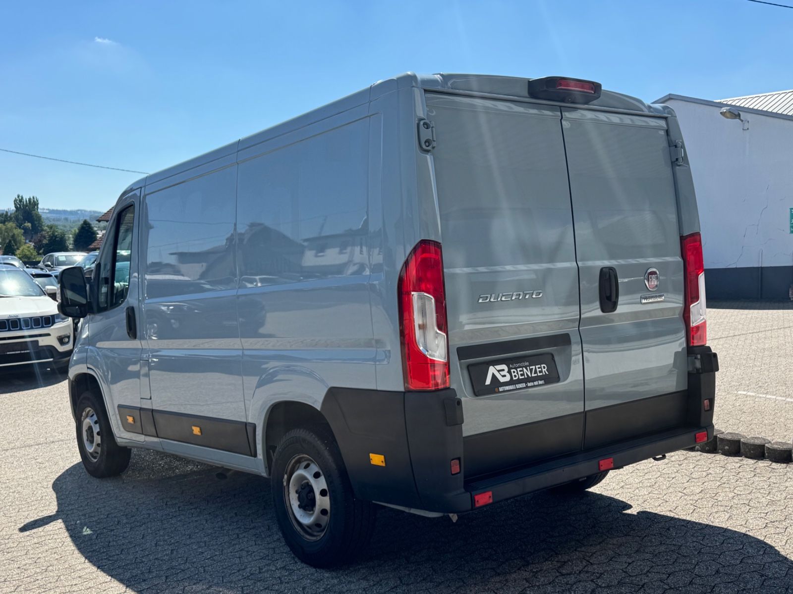 Fahrzeugabbildung Fiat Ducato L1H1 140 Multijet Flach/CarPlay/Navi/RCam