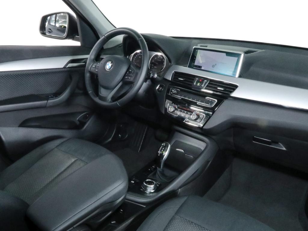 BMW X1 sDrive 18i LED Navigation Parkassistent DAB, миниатюра 8
