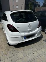 Opel Corsa D Limited Edition - Opel Corsa: Limited Edition