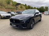 Maserati Levante Modena S - Maserati Levante: Modena