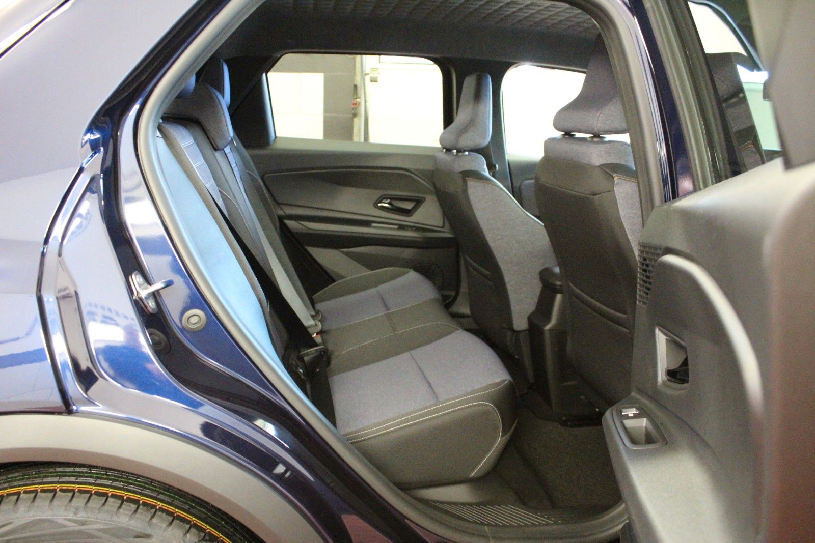 Fahrzeugabbildung Renault R 5 150 Comfort Range Techno  *Vollausstattung*