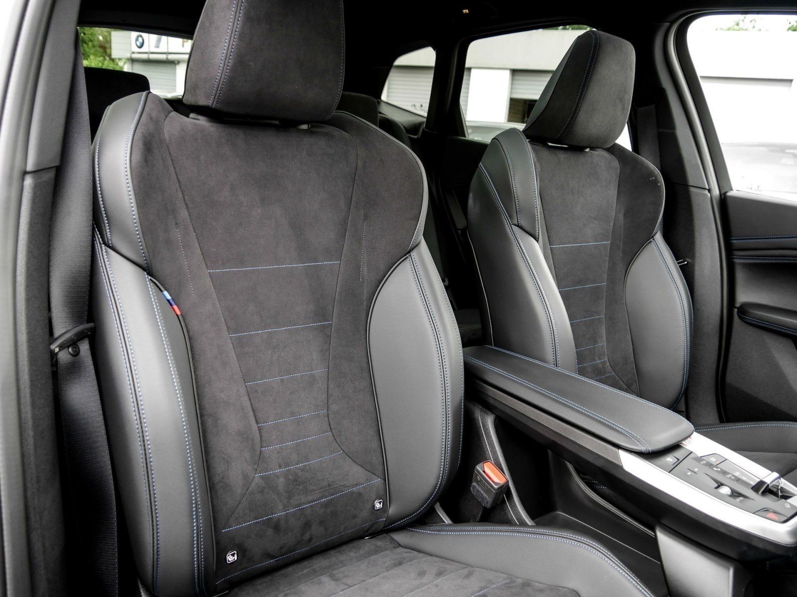 BMW 223 Active Tourer - Bild 6