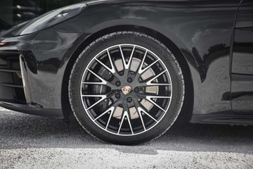 Porsche Panamera - 7