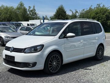 Volkswagen Touran - 1