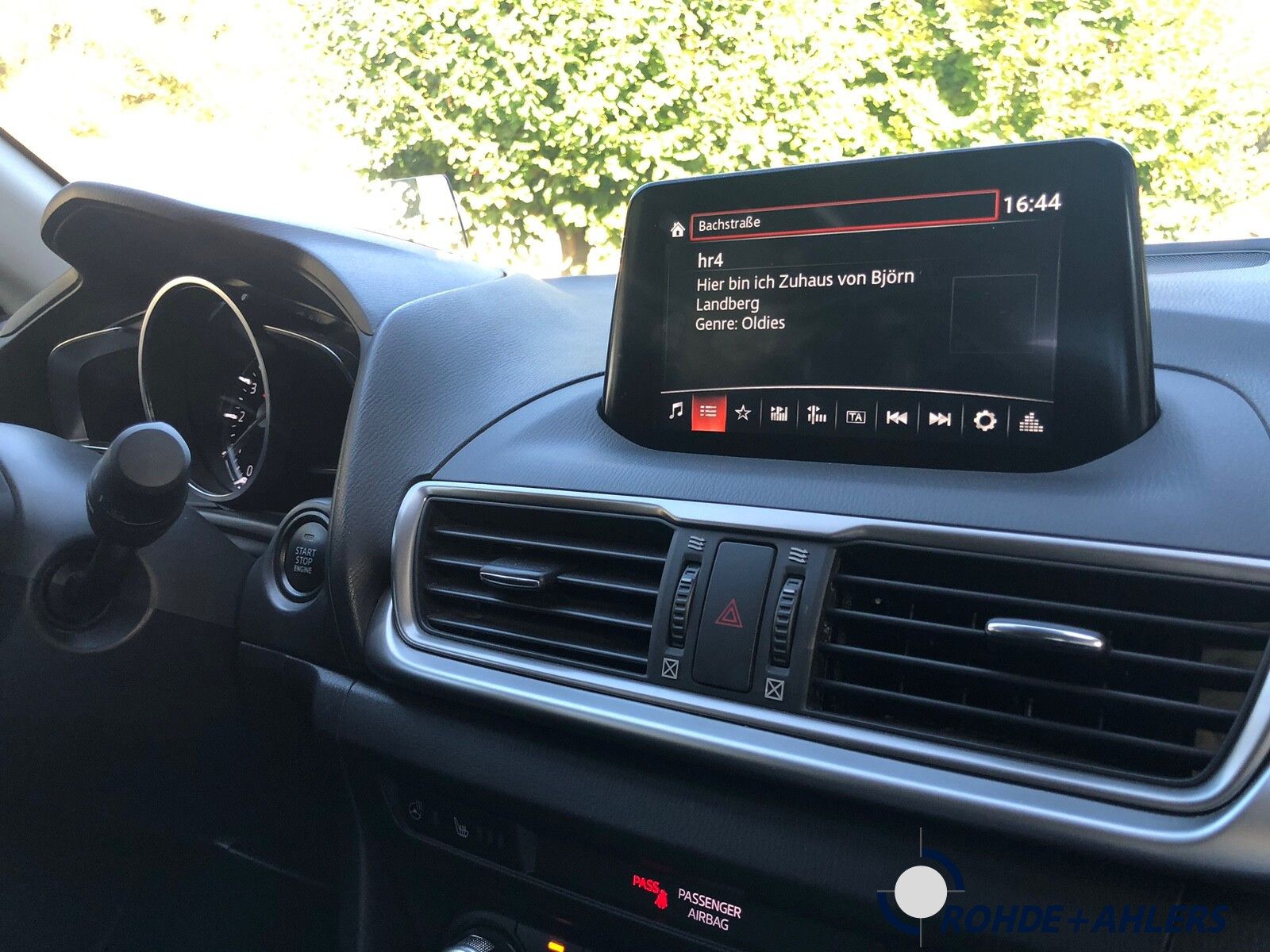 Fahrzeugabbildung Mazda 2.0 SKYACTIV-G 120 (BM) Exclusive-Line ACTIVESEN
