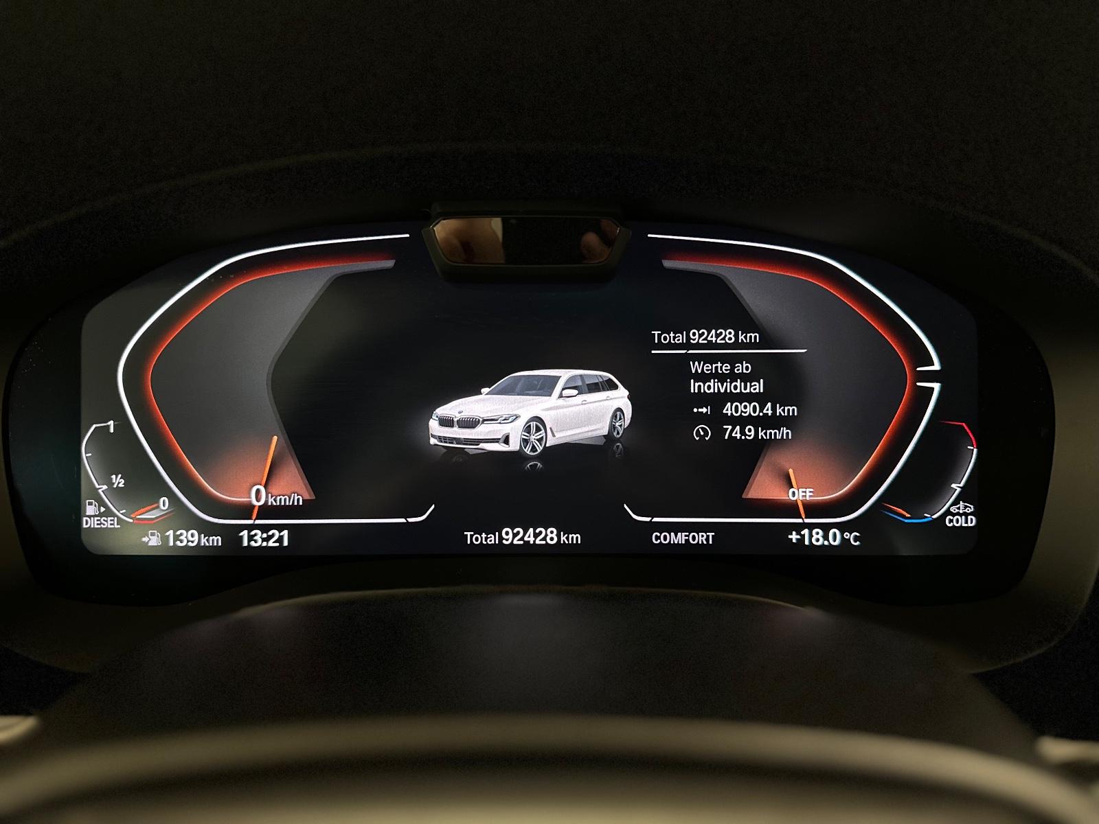 BMW 530d xDr. HUD/Park&DriveAss/SportLederSitz/KeyLe